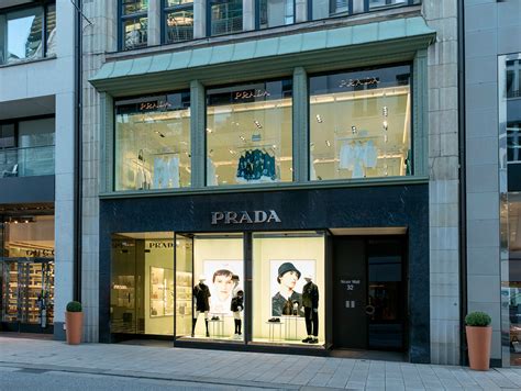 prada hamburg öffnungszeiten|Prada .